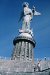 86_Ecuador_Quito statue